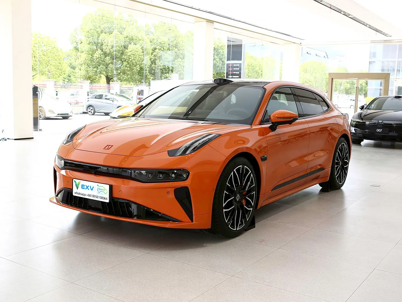 2025 Zeekr 001 ऑल-व्हील ड्राइव्हला ईव्ही मार्केटमध्ये काय वेगळे बनवते